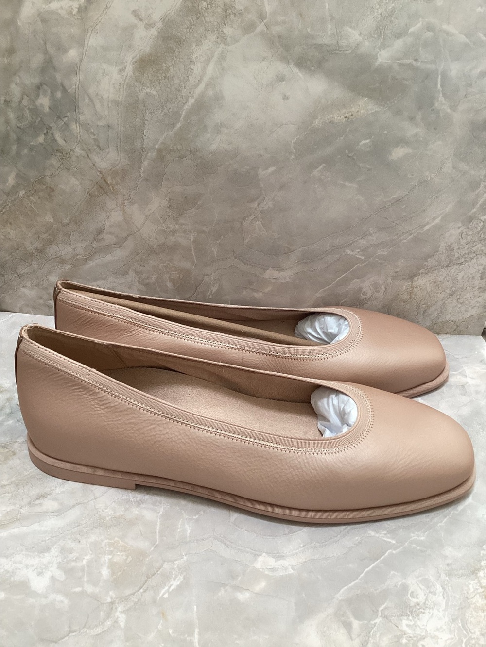 Vionic Flats